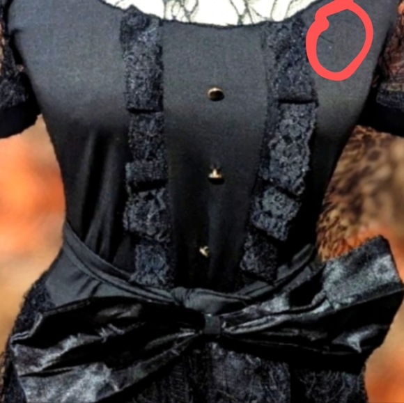 Sexy Black Witch Costume. Great Condition .OS - Picture 6 of 6